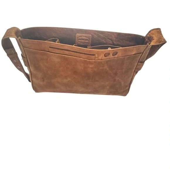 Adrian Klis 2482 Leather Messenger Bag - Picture 2 of 11